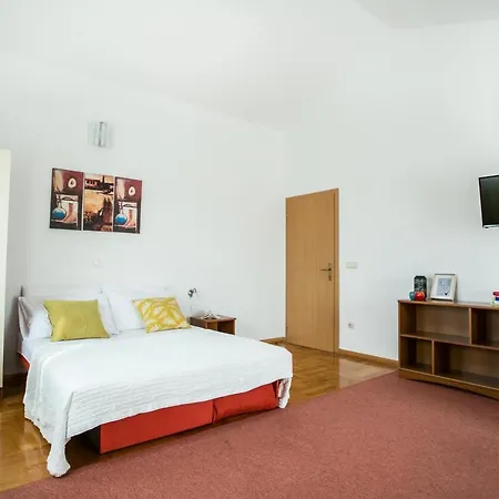 Bili Apartment Trogir